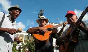 Cubaanse jongetjes in Havana.